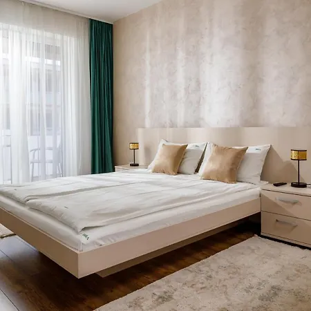 Lägenhet Brasov Holiday Apartments Braşov