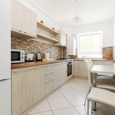 Brasov Holiday Apartments * 布拉索夫