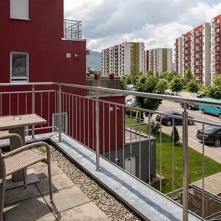公寓 Brasov Holiday Apartments *